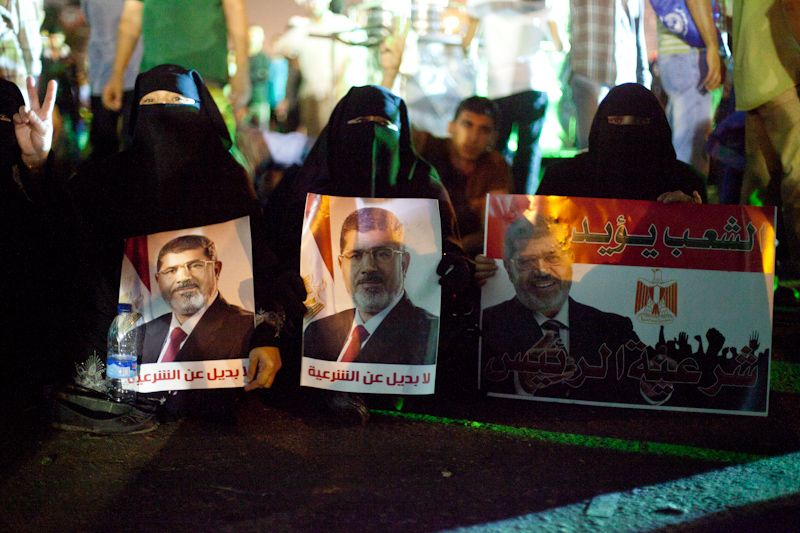 Morsi supporters start a day of protests