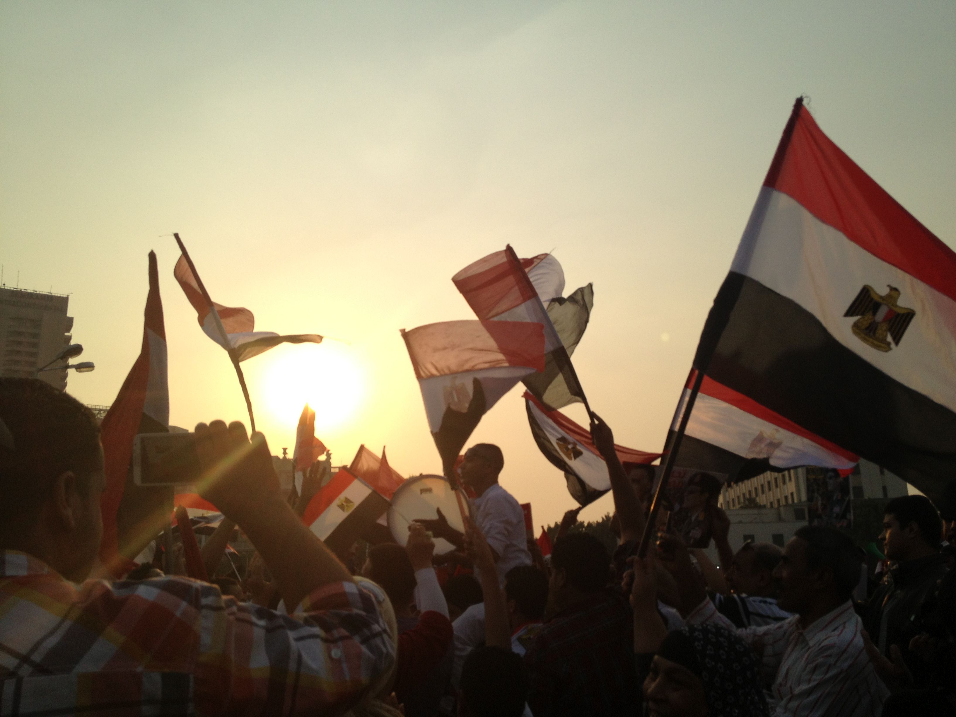 Military jet crash kills one in Luxor