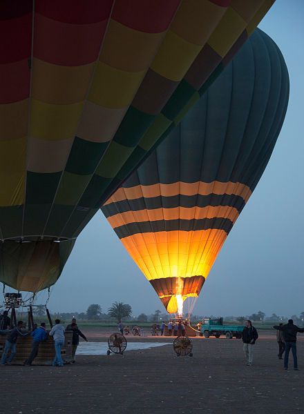 Pilot and travel agency officials ordered to be detained after death of tourist in Luxor hot air balloon crash