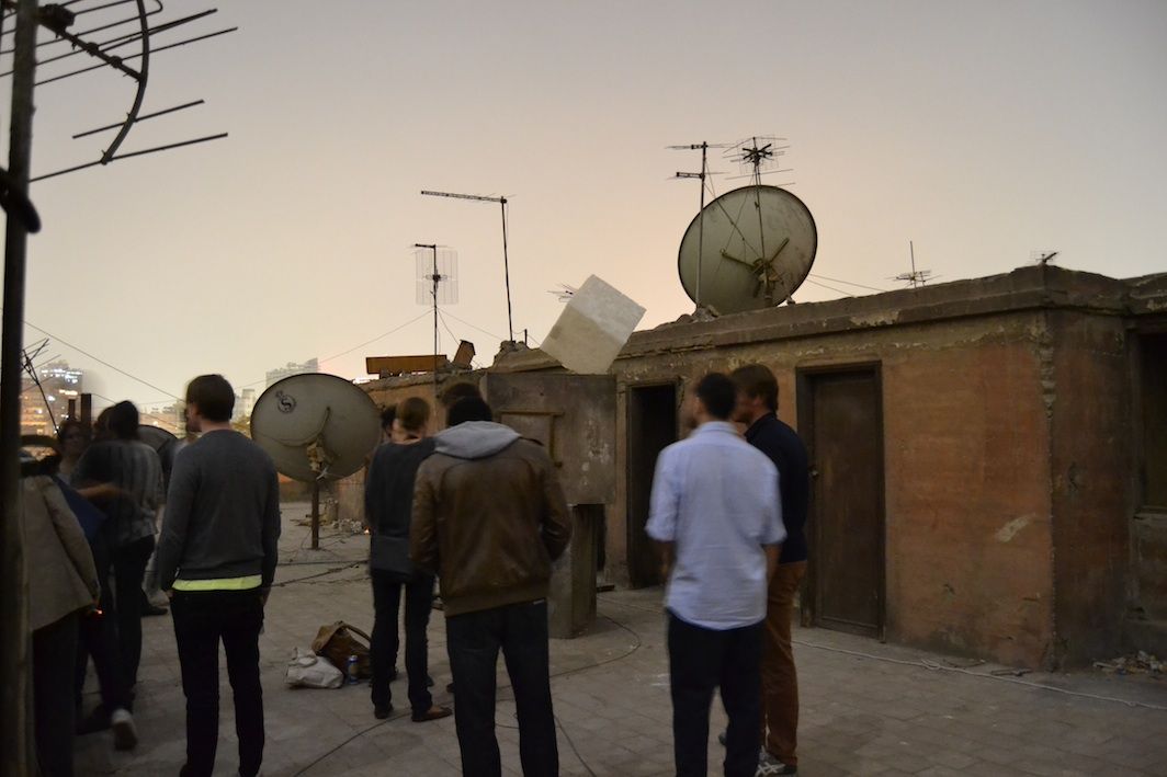عن العشق والعماد والعقاب