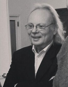 Lebanese poet Ounsi al-Hajj dies