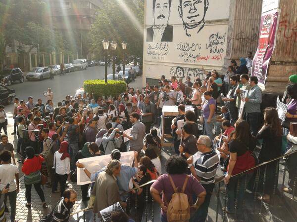 Clashes break out as activists protest in solidarity with Mahienour al-Massry