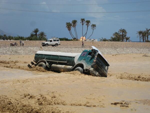 Rain hits northern Sinai, Sokhna road destroyed
