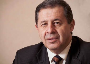 غموض بشأن تفاصيل صفقة التصالح مع رشيد