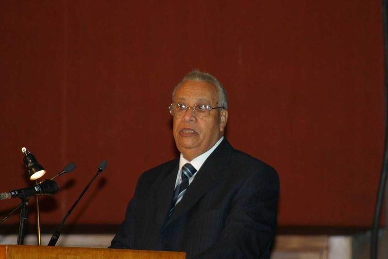 Former Prime Minister Atef Ebeid dies at 82