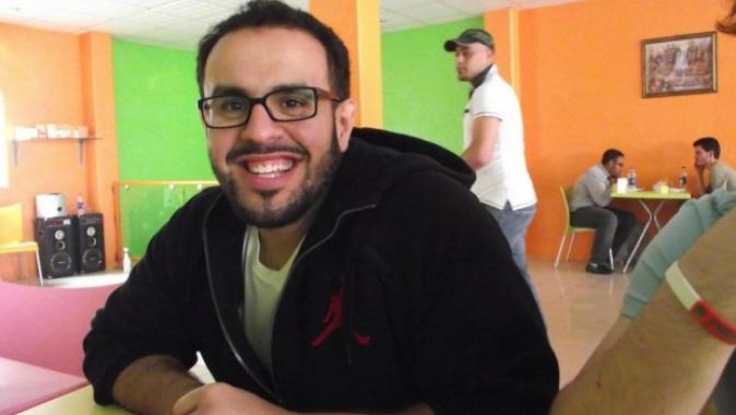 المعتقل «محمد سلطان» أقرب للموت من الحياة