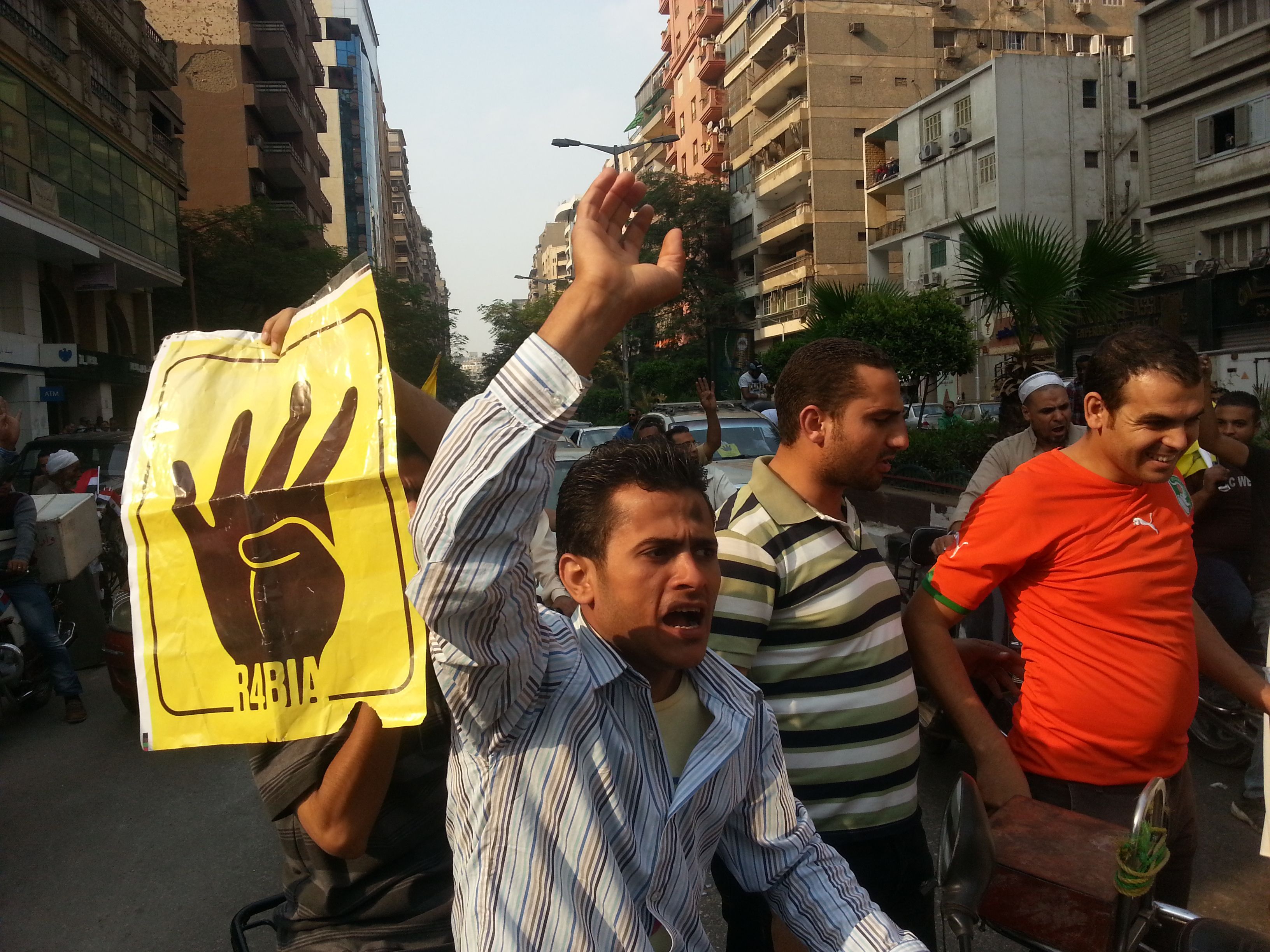 MB-affiliated protesters clash with police in Haram during Friday protests