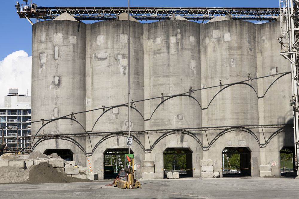 Report: Suez Cement begins burning coal in Qattamiya