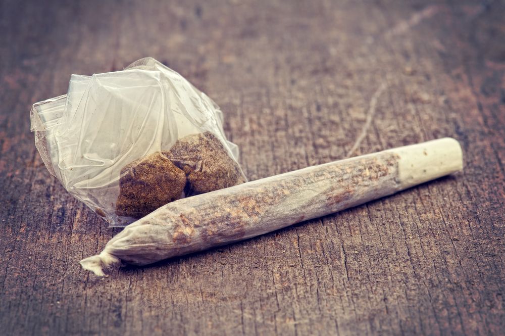 Tobacco association urges govt to legalize hash, citing blns in potential tax revenues