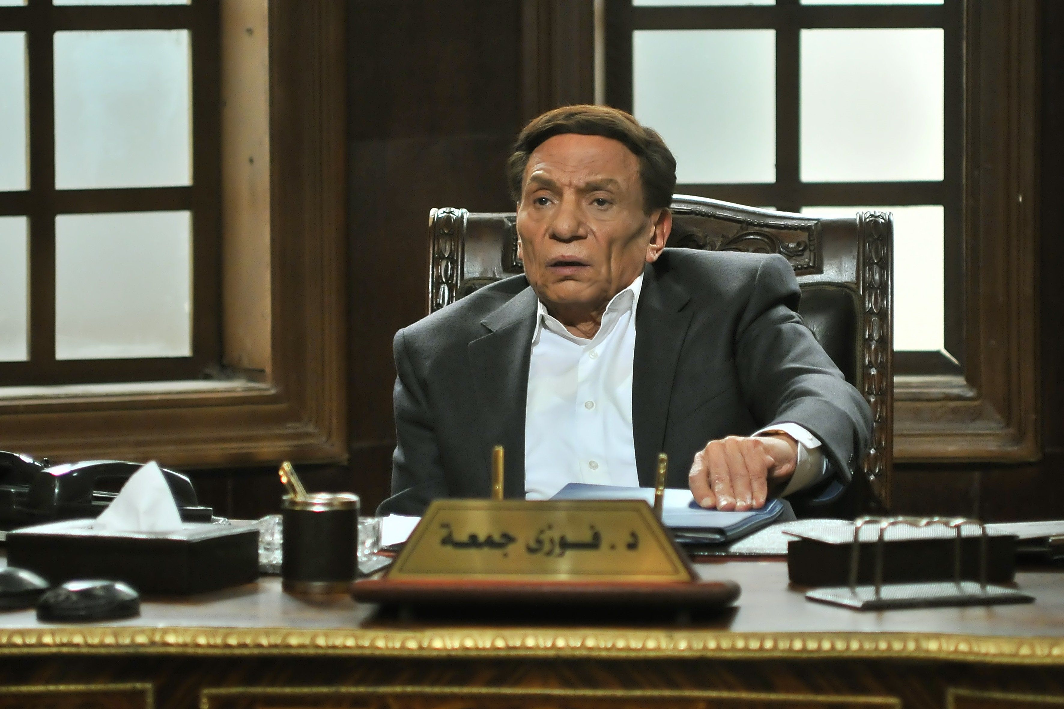 لماذا لا يستطيع “الزعيم” تجاوز “عَلقة” الشيوعية؟