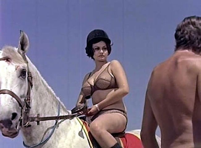 Four Egyptian wartime B-movies: Nudity, sex and a dash of politics