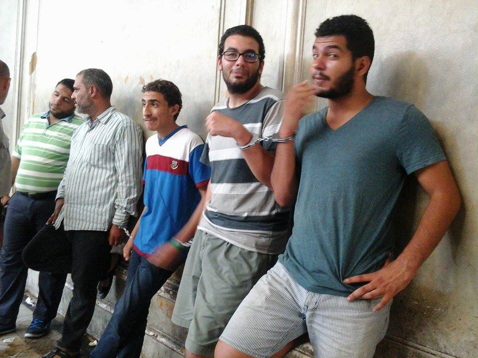 3 Christians detained for distributing dates saying the ‘Lord loves you’
