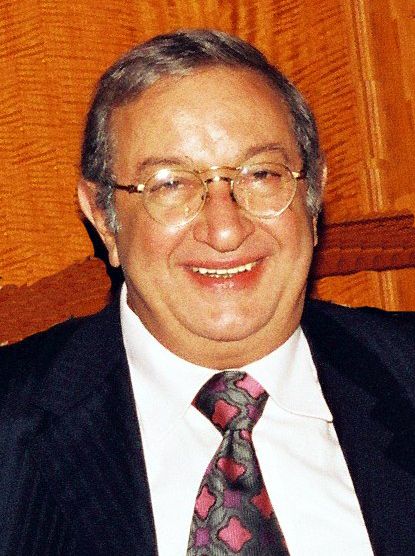 Obituary: Actor Nour al-Sherif dies at 69