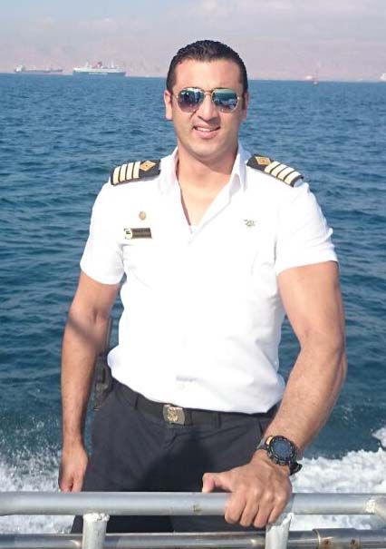 Egyptian diver to attempt new world record in Suez Canal
