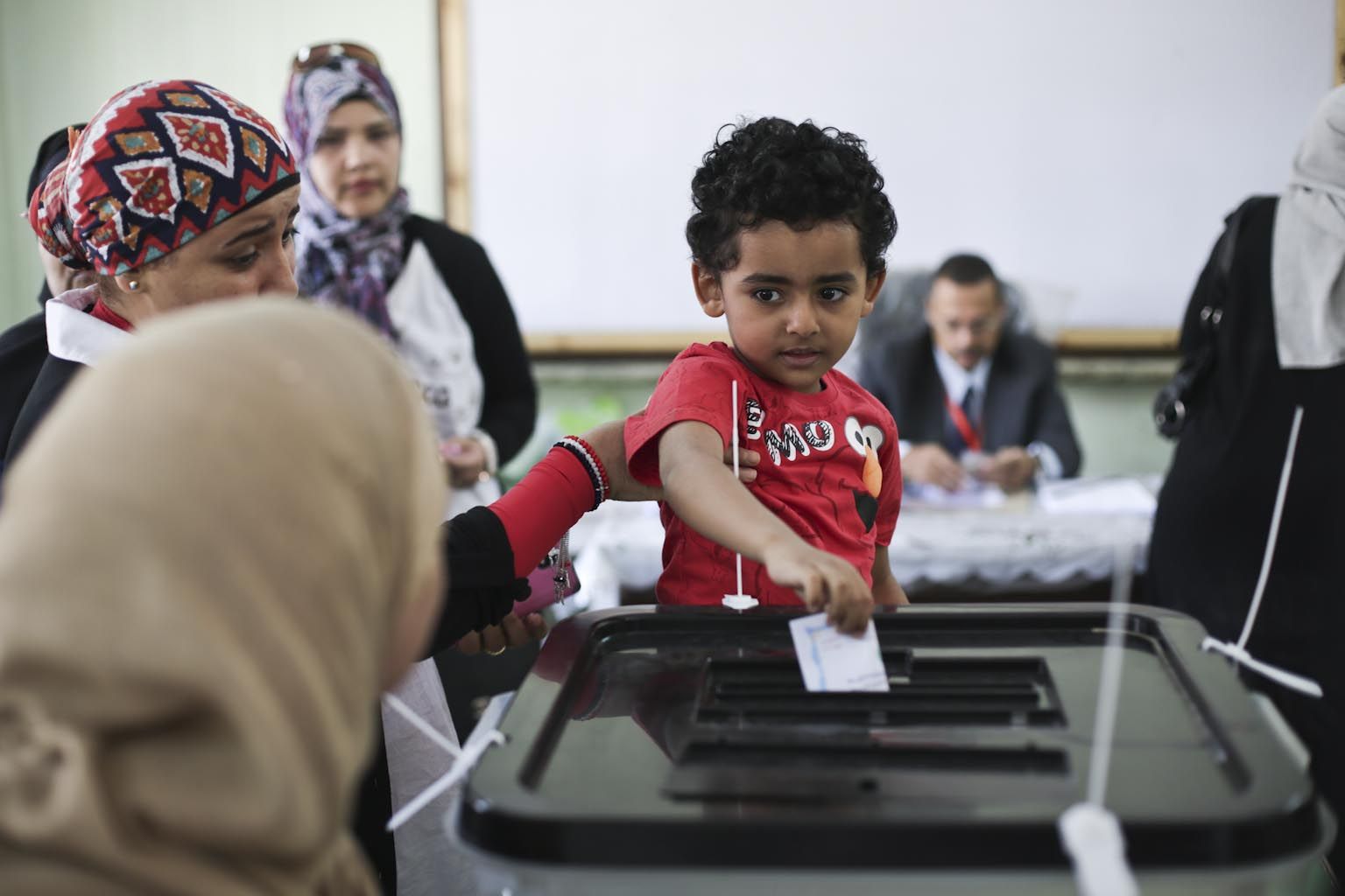 Voting and preaching: State officials call on youth to vote
