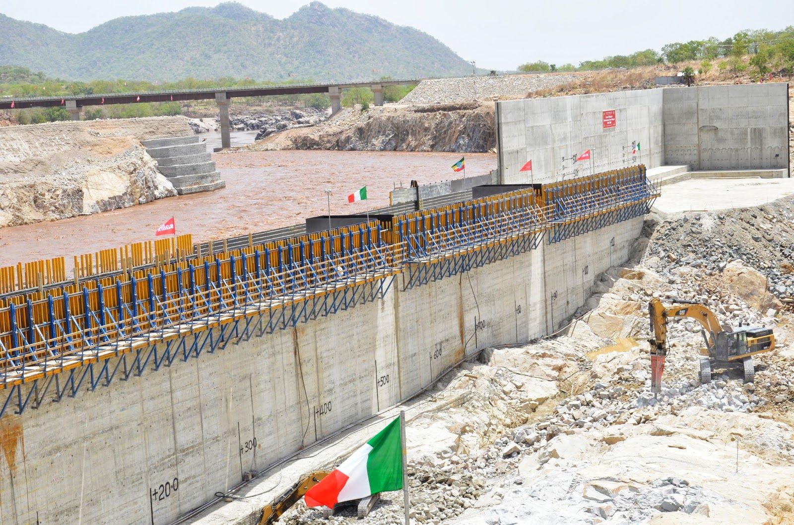 Egypt’s tone shifts after signing dam agreement with Ethiopia, Sudan