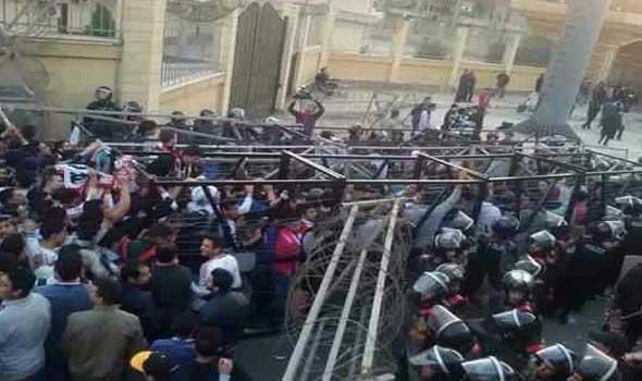 “الجنايات” تعيد فتح التحقيق في أحداث “الدفاع الجوى”.. والدفاع: “اتهام ضمني للنيابة بالتقصير”