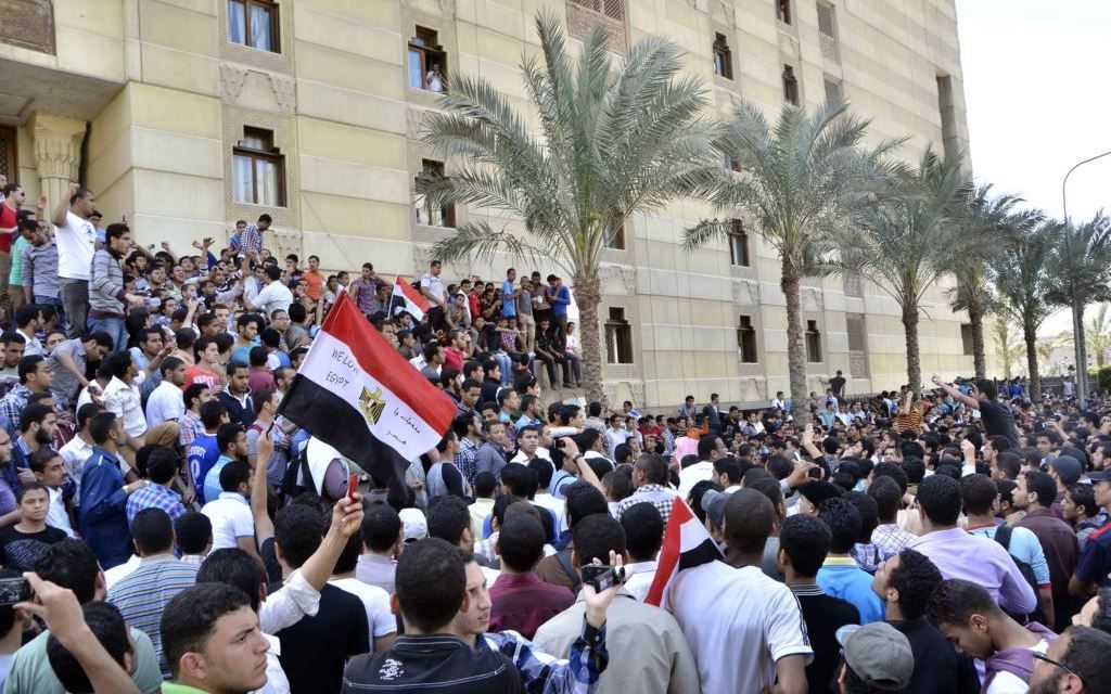 3 people detained for producing documentary on Egypt’s student movement