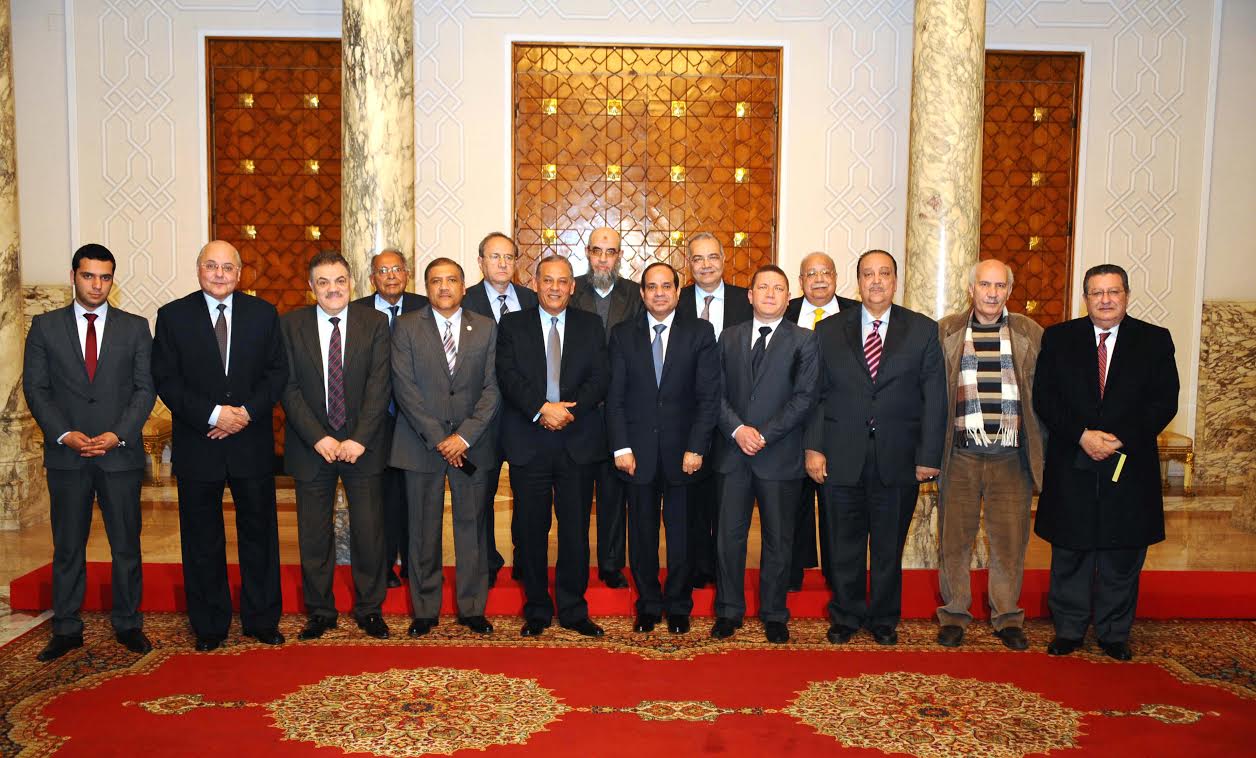 السيسي والبرلمان.. أصحاب ولّا بيزنس؟