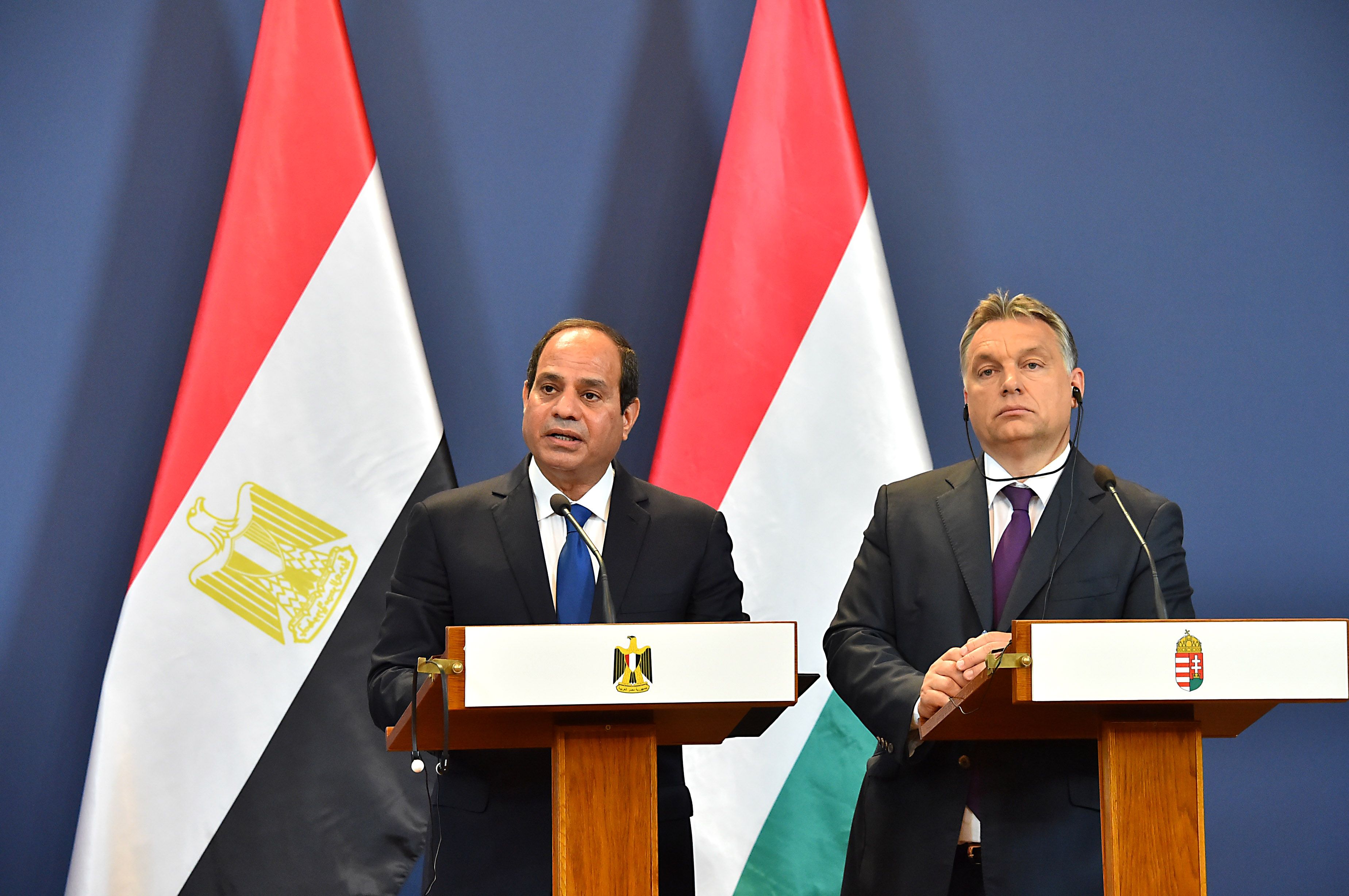 السيسي ورئيس وزراء المجر: ألفة الاستبداد