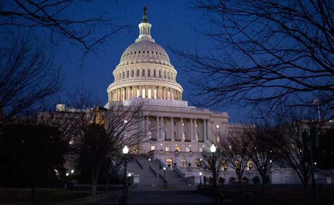 US senators, Amnesty criticise Egypt’s recently approved NGO law