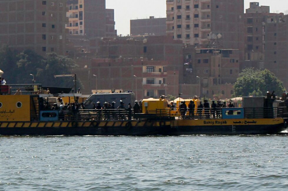 Police arrested 10 Warraq Island residents, demolished 30 buildings on Sunday