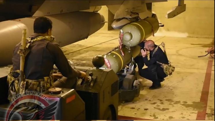 ماذا لو سُمح باستخدام القنابل العنقودية في سيناء؟