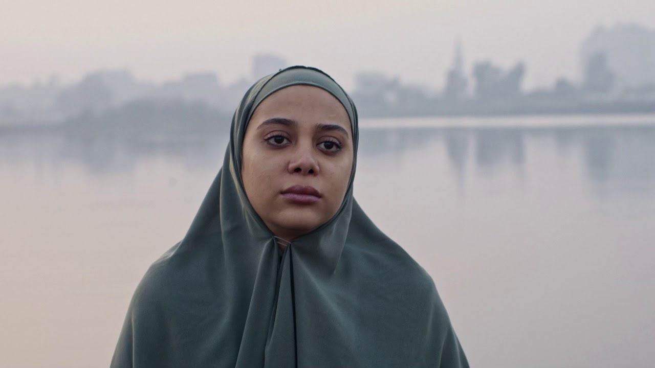 «ورد مسموم» .. ما ظَهَر منه وما بَطَن