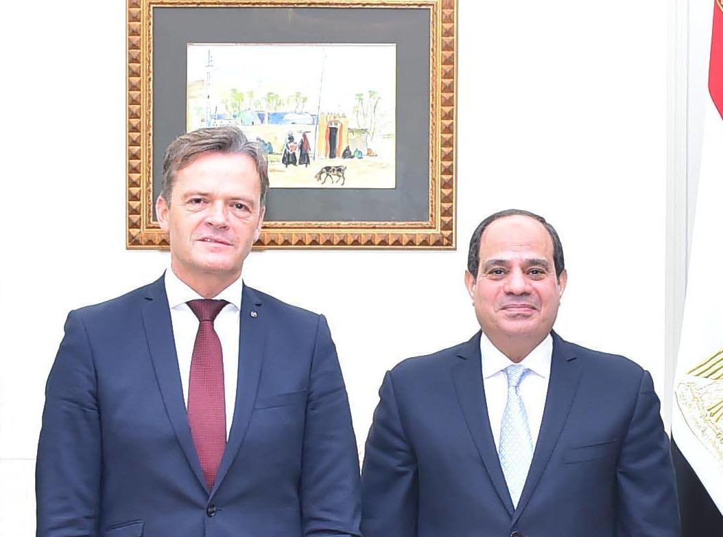 A presidential Benz: Mercedes’s return to Egypt comes with direct push from Sisi and ‘unknown’ local partner