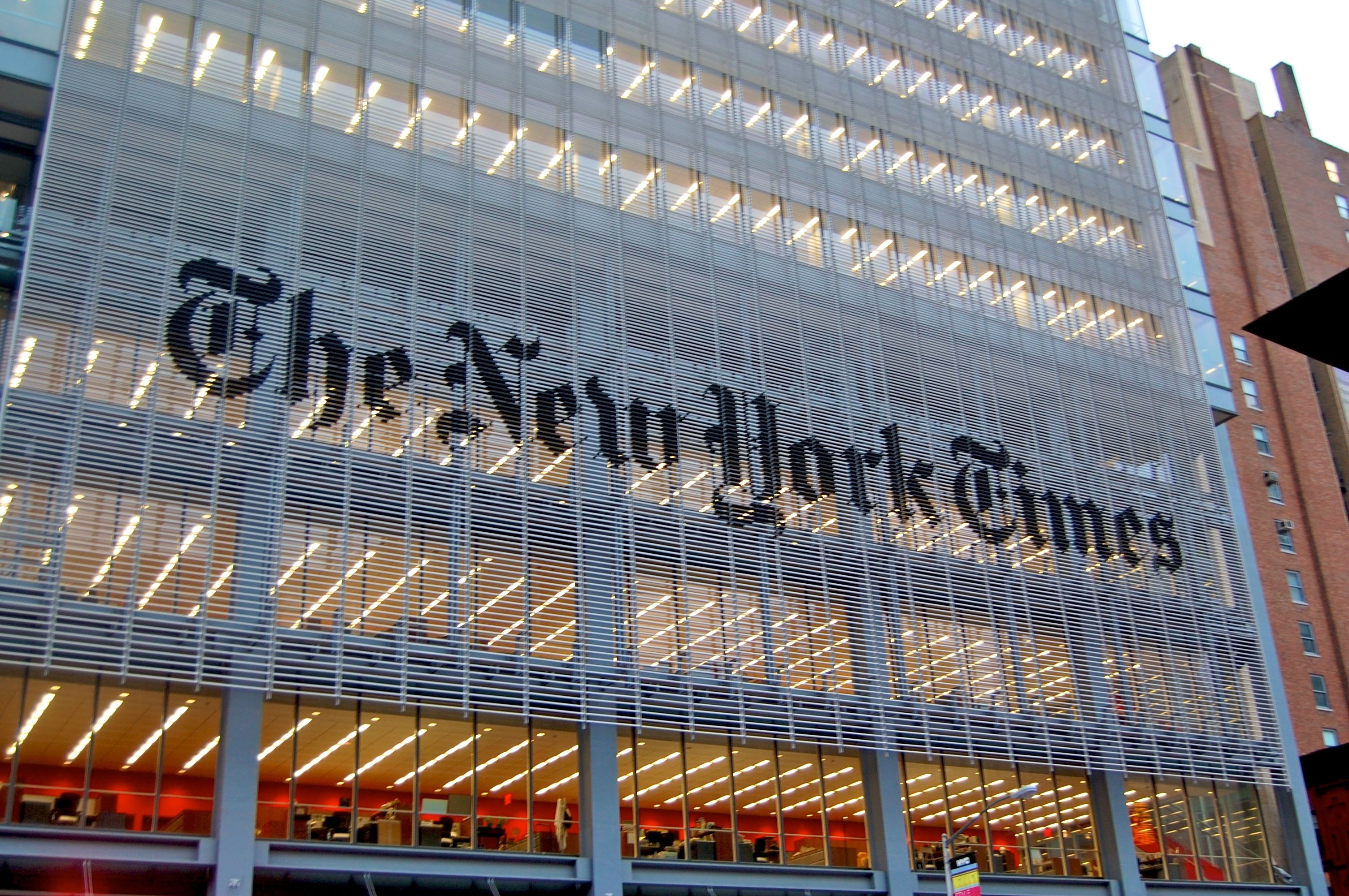 Airport authorities deny New York Times correspondent David Kirkpatrick entry into Cairo