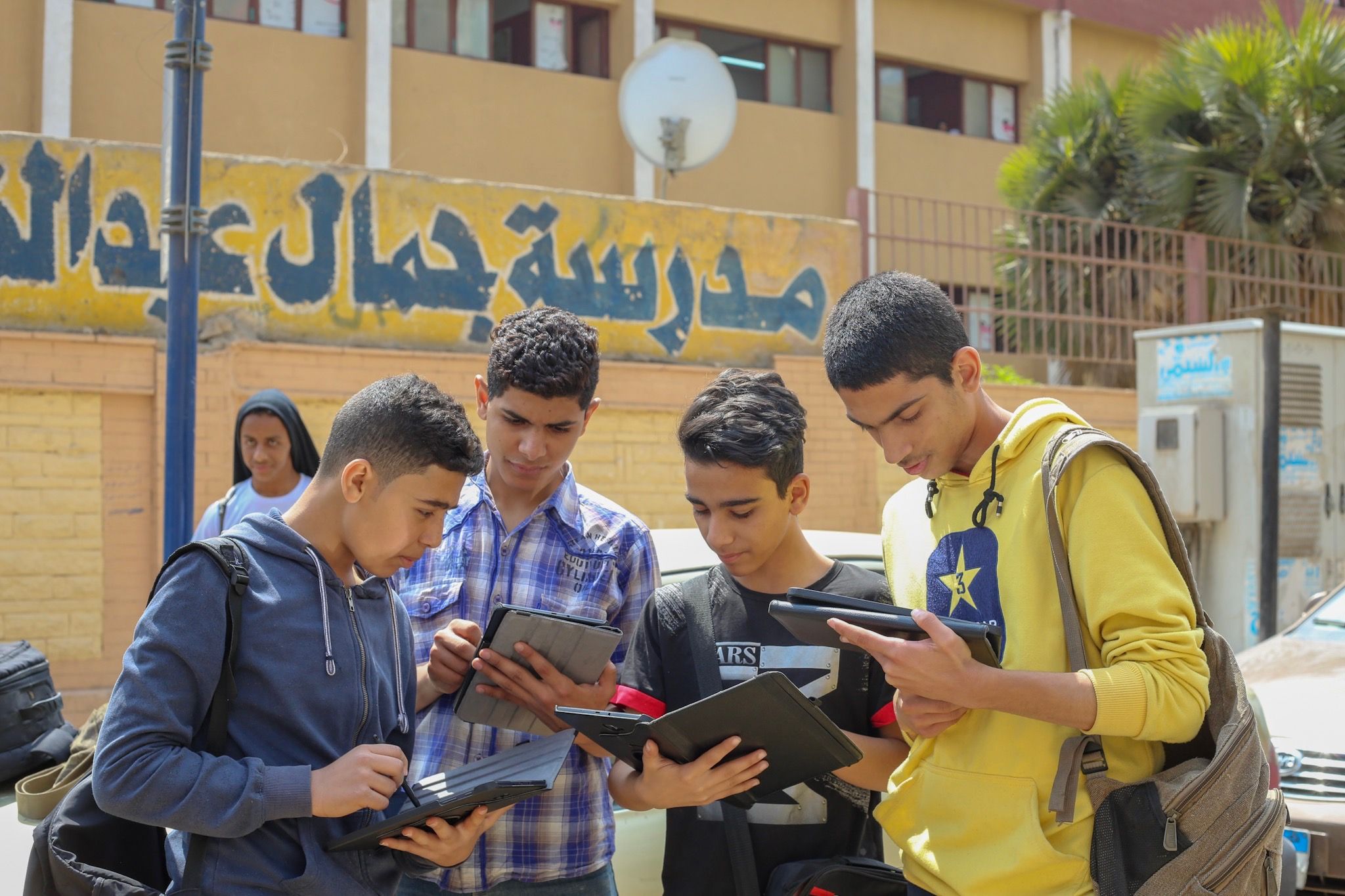 امتحان التابلت: فعلًا «السيستم واقع»