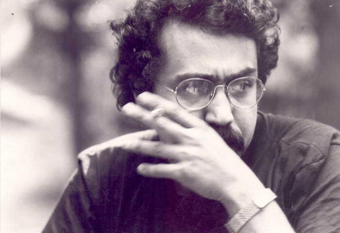 رثاءٌ على حائِط هاني شكر الله