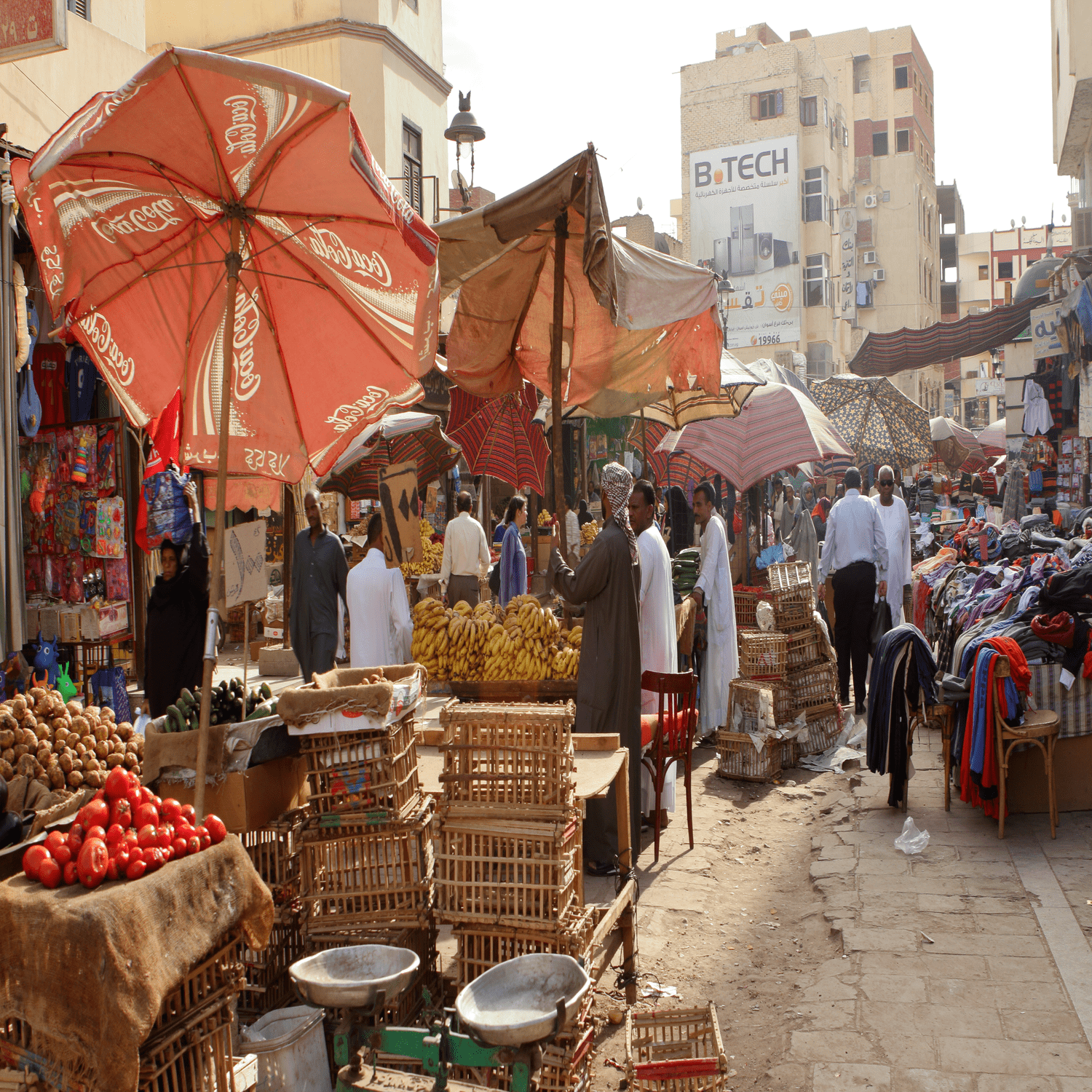 Popular markets without people