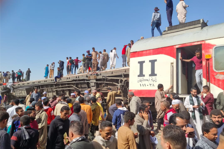 Health Ministry: 32 deaths, 108 injuries after Sohag train crash