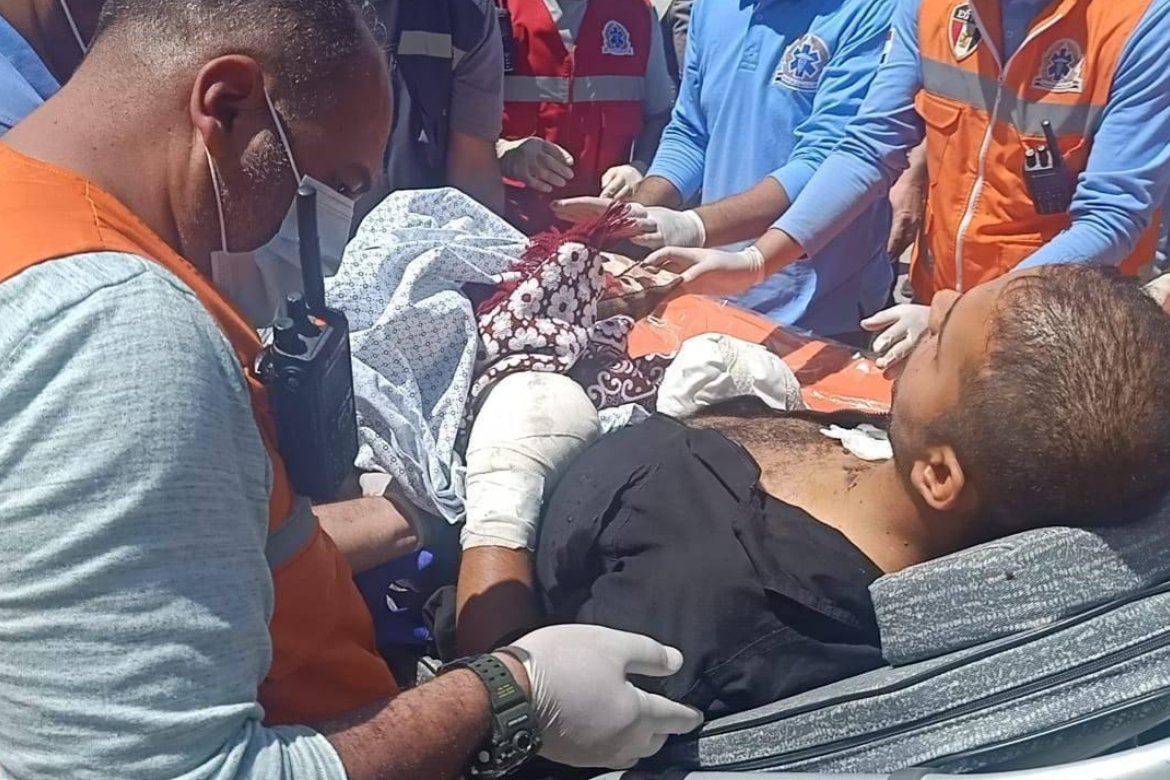 Palestinians wounded in Israeli assault on Gaza cross into Egypt for treatment