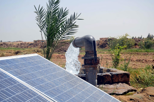 After subsidy cuts price them out of diesel, farmers in mountains of Qena turn to solar energy for groundwater