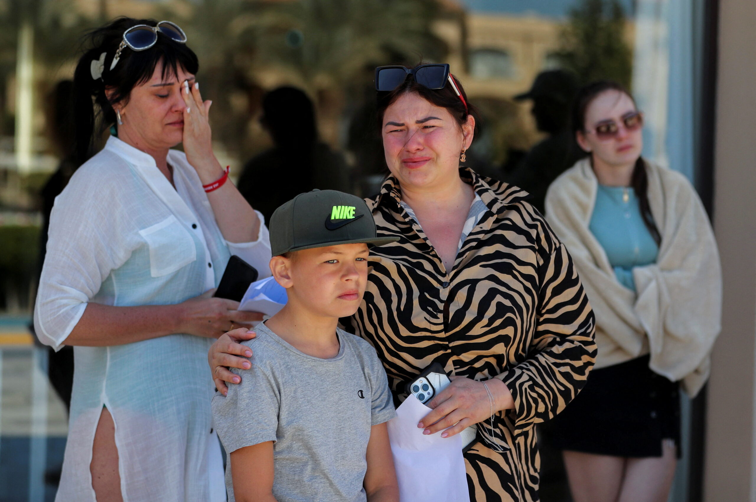 With 16,000 Ukrainian tourists stranded in Egyptian hotels, industry figures fear indirect costs of conflict