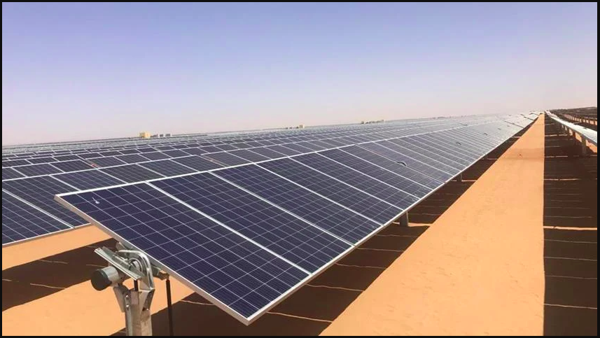 ضريبة الشمس.. وتضييقات أخرى على قطاع الطاقة المتجددة