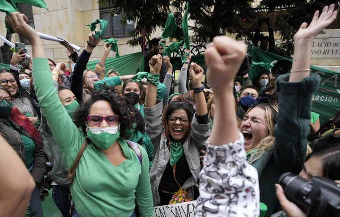 الإجهاض حول العالم: انتصارات نسوية وهزائم تشريعية في عام 