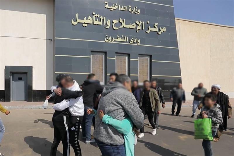 محاميّان: تنفيذ إخلاءات سبيل أغسطس الماضي وإضافة آخرين إليها