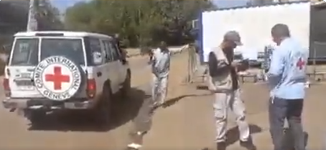 Egyptian soldiers in Sudan handed from Rapid Support Forces custody to Red Cross with UAE mediation