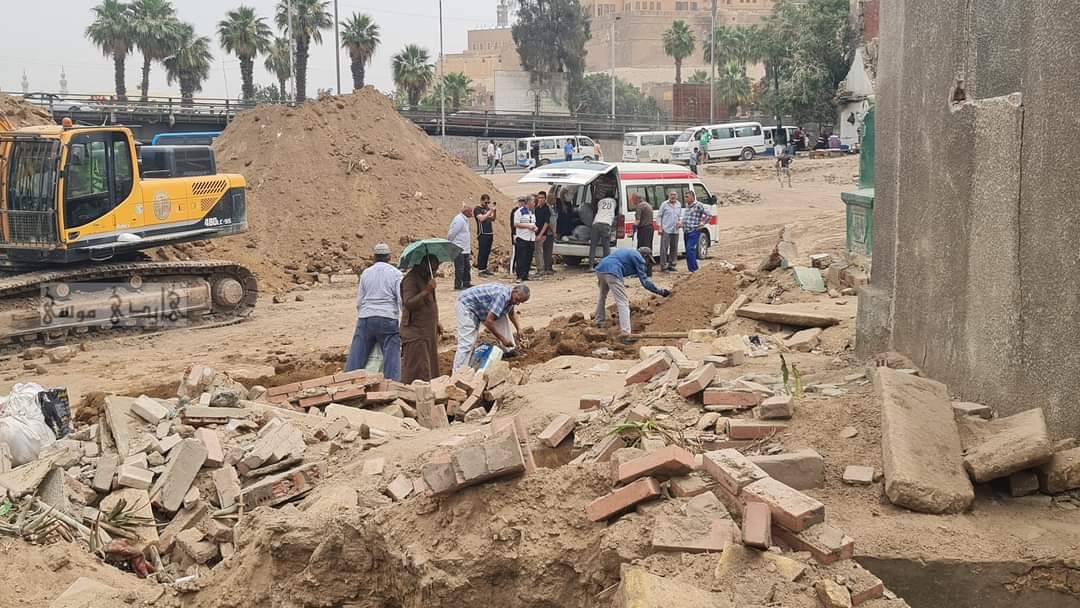 تساؤلات حول «مقبرة الخالدين» | الموازنة الجديدة.. المصدّرون أولى بالدعم 