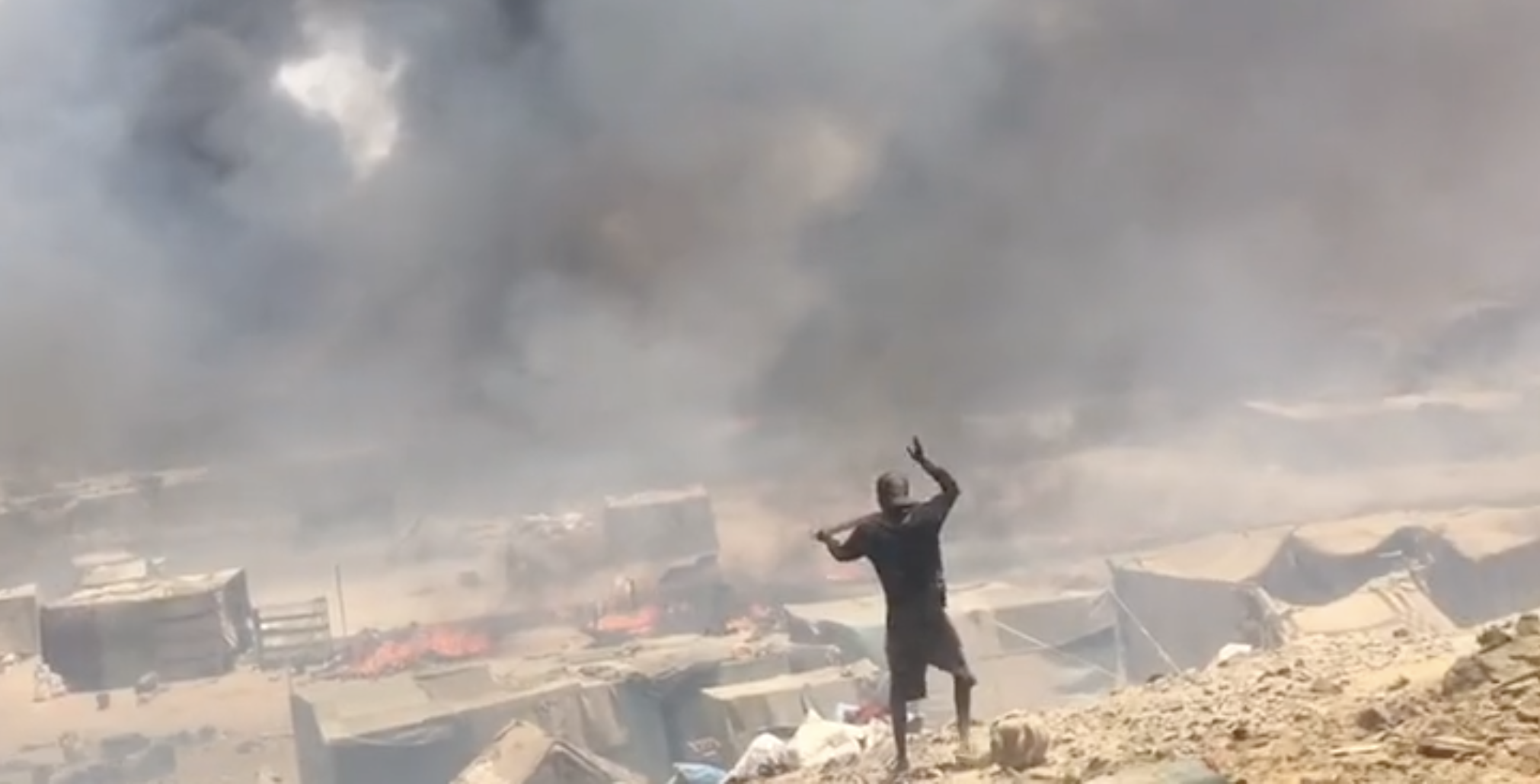 القبض على عشرات وفقد آخرين في حملة للجيش ضد المنقبين عن الذهب في الصحراء الشرقية