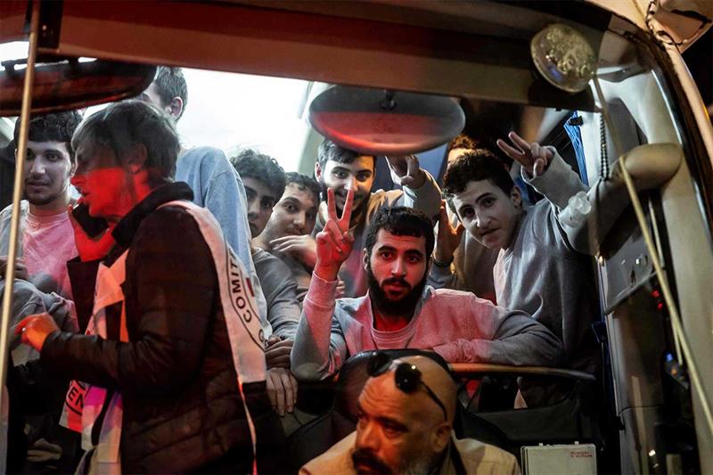 Qatari FM: Hamas-Israel truce to extend for 2 additional days