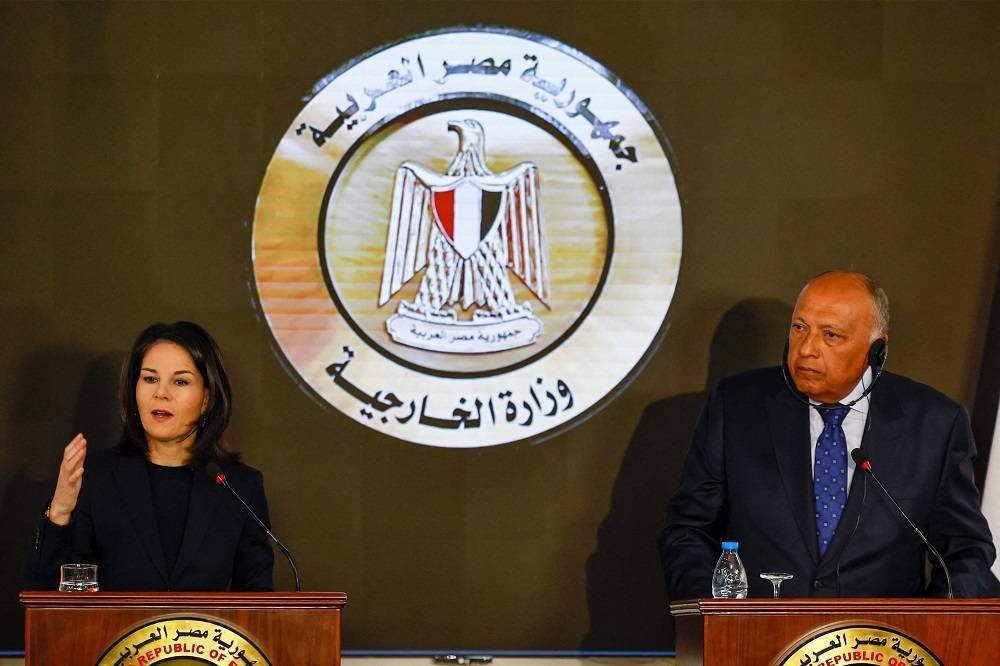 45 مليار جنيه حصيلة «الشهادات الجديدة» | شكري: إسرائيل تعيق دخول المساعدات.. وبلينكن: فرص السلام لا تزال قائمة