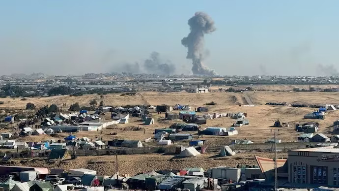 At least 67 killed in Occupation airstrikes on crowded Rafah, residents describe terror, confusion amid Israeli ‘rescue operation’