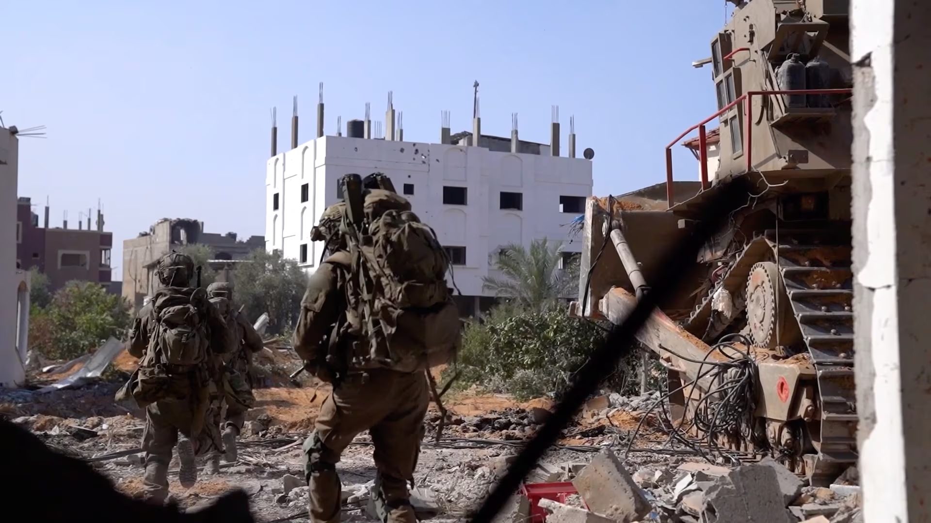 Israel bombs Al-Aqsa Martyrs Hospital, kills at least four