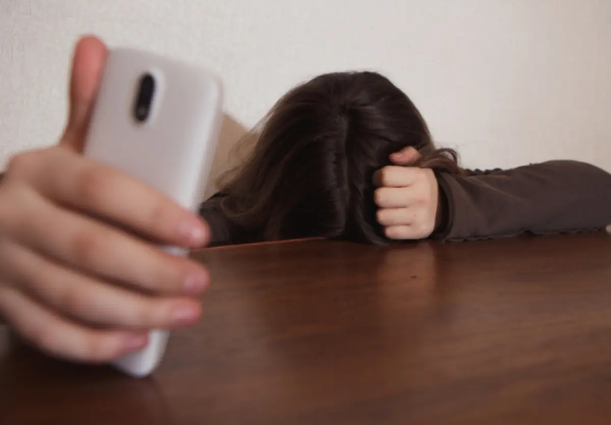 Study: Digital blackmail threatens security of Egyptian women, girls
