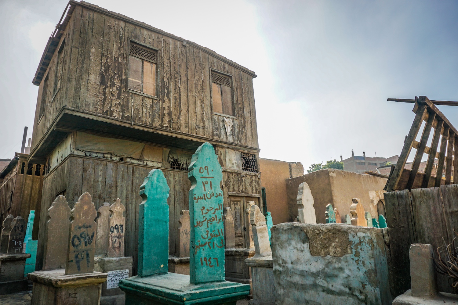 Burials stopped in Bab al-Nasr as another historic cemetery faces demolition