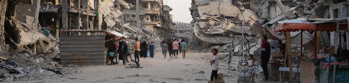 Life rising amid the rubble in Khan Younis (1/2)